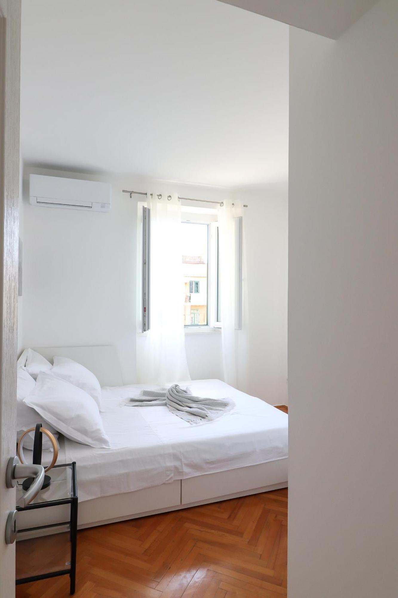 City Center Sunset Penthouse Сплит Экстерьер фото